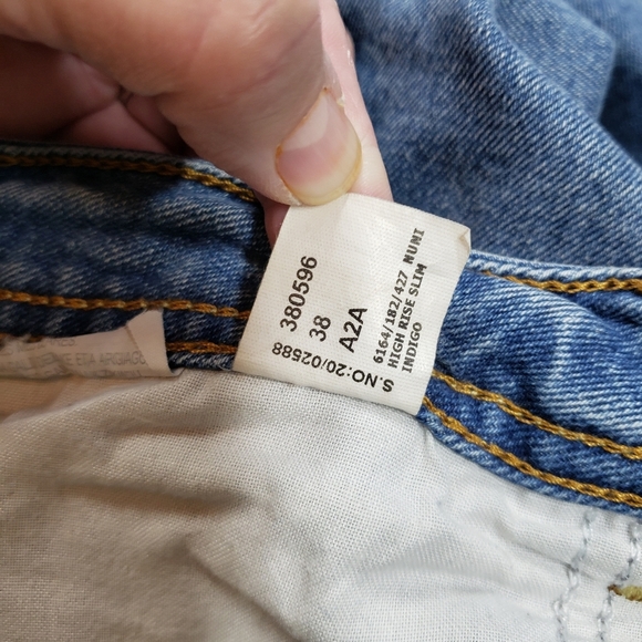 Zara Women's High Rise Slim Jeans Size 6 - Picture 6 of 7